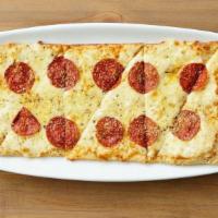 4 Cheese Pepperoni Flatbread · Garlic butter base, mozzarella, provolone, asiago and Romano cheese topped with pepperoni.