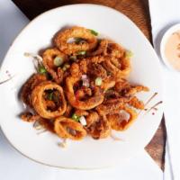 Japanese Style Fried Calamari · Lightly breaded, fried calamari with flavorsome tentacles. Served with spicy mayo.
