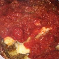  Lasagna · Grounded beef, mozzarella cheese and marinara sauce.
