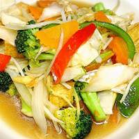 Veggie Deluxe · Sautéed mixed vegetables, glass noodles, onions and mushrooms. Served with white rice.