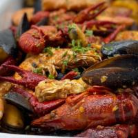 Louisiana’S Pick · 1 lb. New Zealand mussels, 1 lb. shrimp, 1 lb. crawfish. Includes (2 sausage, 2 corn and 2 p...