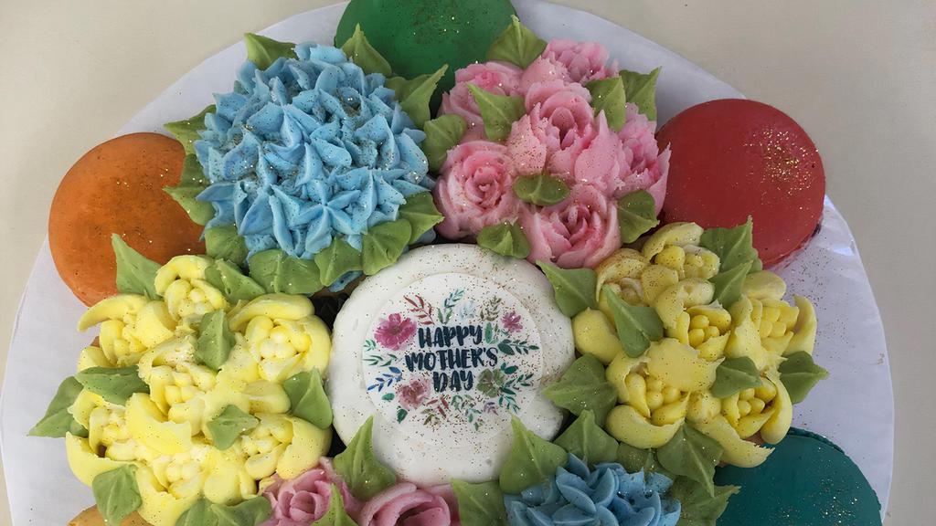 Mother'S Day Flower Garden With Assorted Macarons · 7 Vanilla Cupcakes with Almond Buttercream Frosting and 6 Assorted Macarons
