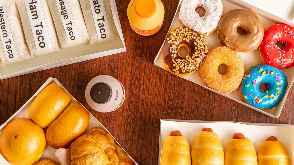 Donut Bliss · Breakfast · Desserts · Mexican · French · Coffee · Coffee & Tea
