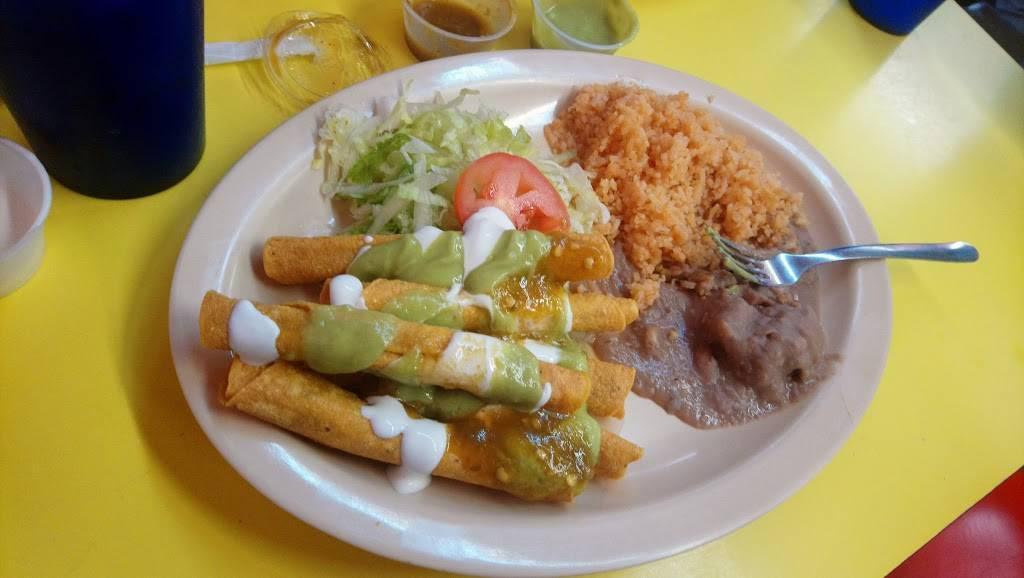 El Hut Cafe · Mexican · Breakfast