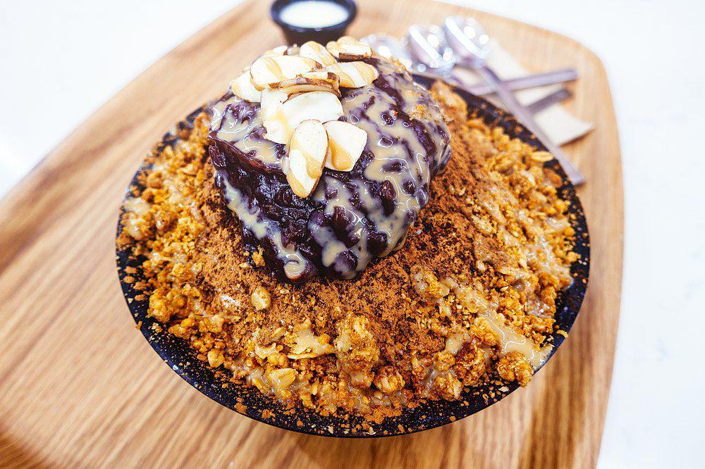 Sul & Beans Korean Dessert Cafe · Korean · Coffee · Sandwiches · Desserts