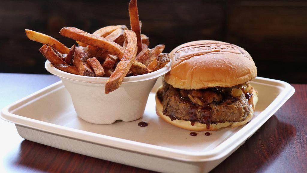 Wells Cattle Co. Burgers & Pies · American · Burgers · Desserts