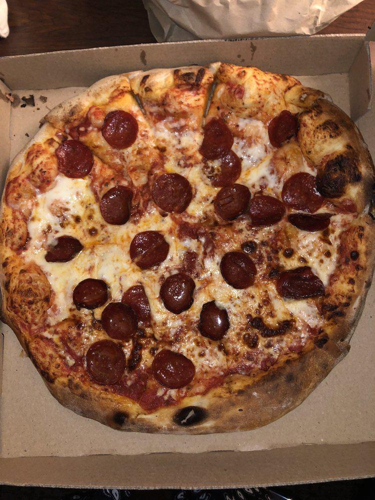 House of Pizza · Italian · Salad · Pizza