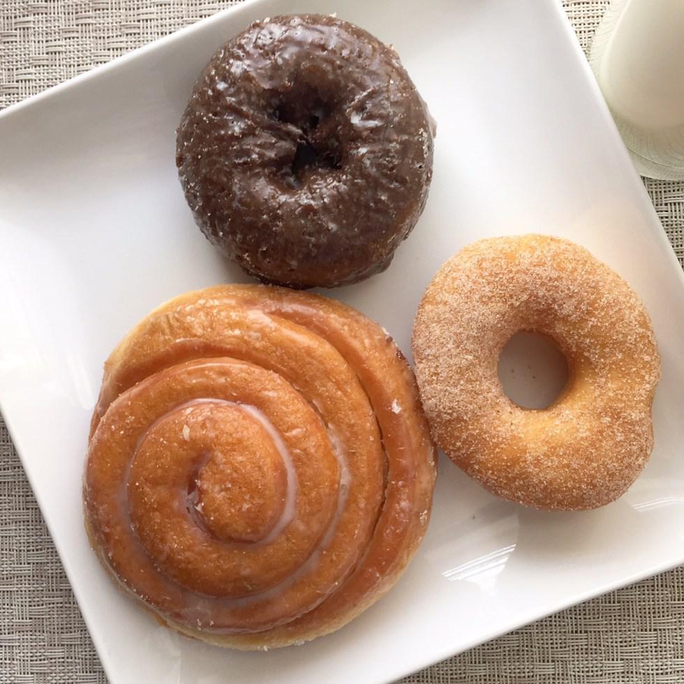 Donut Palace · Desserts · Breakfast · Coffee & Tea