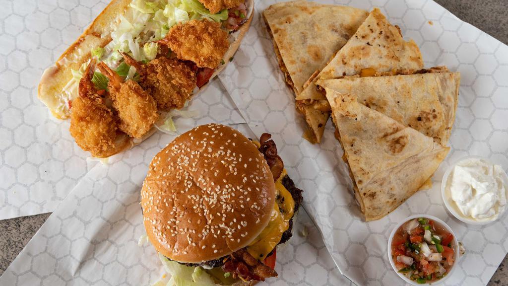 Harvey B's · Burgers · Sandwiches · Chicken · Seafood