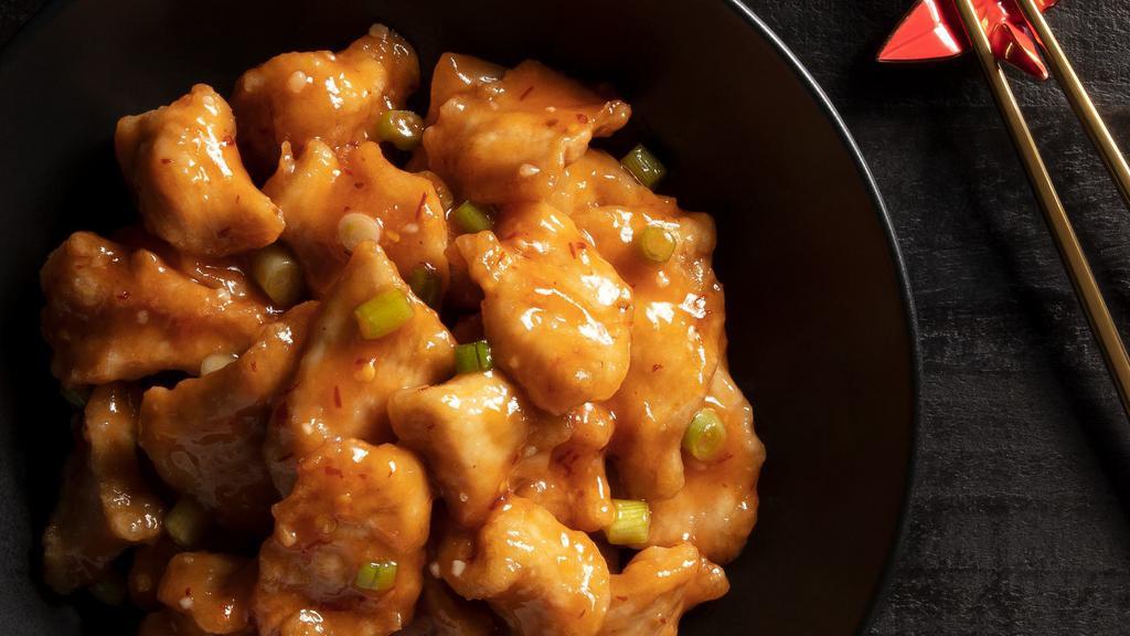Gf Chang'S Spicy Chicken · Platter serves 6-8. Signature sweet-spicy chili sauce, green onion. *These items are cooked to order and may be served raw or undercooked. Consuming raw or undercooked meats, poultry, seafood, shellfish or eggs may increase your risk of foodborne illness.