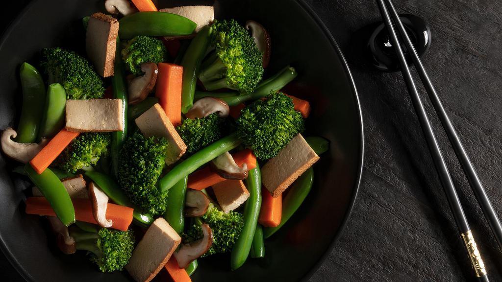Buddha'S Feast | Steamed · 1040 Cals. Platter serves 6-8. Five-spice tofu, green beans, shiitakes, broccoli, carrots.