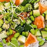 Green · Tofu, Avocado, Green Onions, Edamame, Cucumbers, Sesame Seeds, Wasabi Mayo