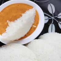 Idli Really · 3 rice cakes served delicious house chutney