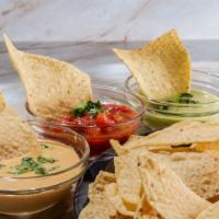 Queso, Salsa & Chips · 