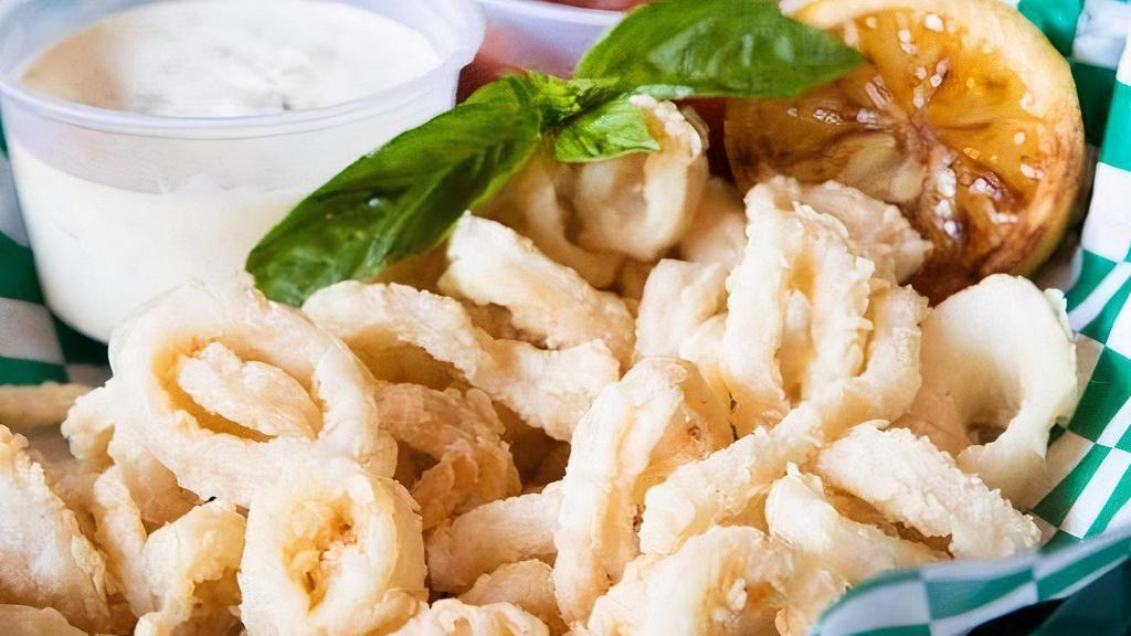 Fried Calamari · Lemon Aioli, Marinara