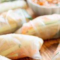 Simple Spring Roll [Vegan] · Shredded vegetables rolled in crepes