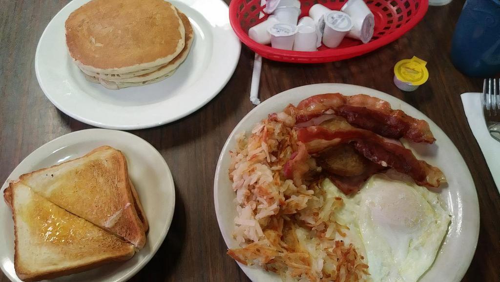 Mom'S Big Breakfast · 2 eggs, served with bacon, sausage patty and ham, choice of potatoes, grits or fries and choice of French toast, pancakes, or biscuit and gravy
No Substitutions