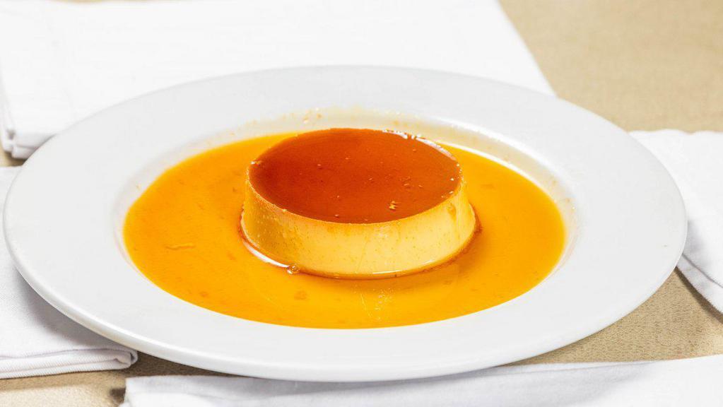 Traditional Mexican Flan · 