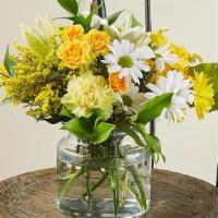 Lemonade · Send the Lemonade Bouquet to celebrate mom on her special day, spring and summer birthdays, ...