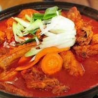 Chili Chicken Hot Pot · (includes 2 rice)
