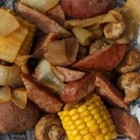 The Willie'S Works · Cajun seasoned corn, potatoes, mushrooms, onions and sausage.