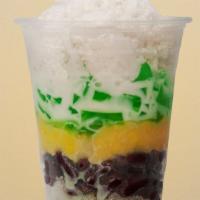 Che Ba Mau (Special) · Three color dessert. Red bean, mashed mung bean, pandan jelly, sugar syrup, and coconut milk...