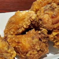 Fried Chicken Wings · 6 pieces.