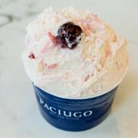 Piccolo Cup · Enjoy up to 3 flavors.