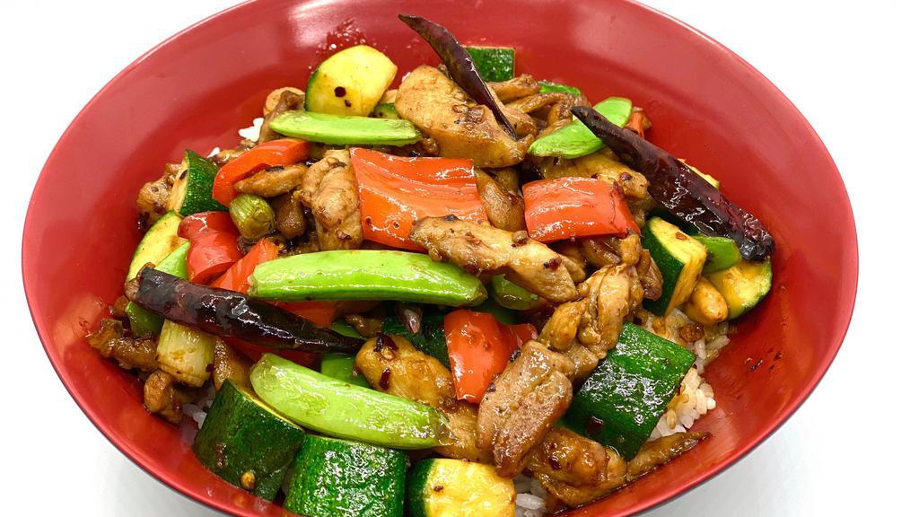 Kong Pao Chicken · spicy stir fried chicken with zucchini, red bell pepper and roasted peanut in house special sauce