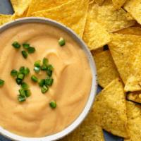 Chips 'N Queso · 