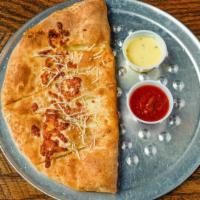 Lunch Special - Calzone · 