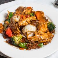 Family Delight · Shrimp, beef and chicken sauteed with broccoli, snow peas, mushroom, baby corn, Chinese cabb...