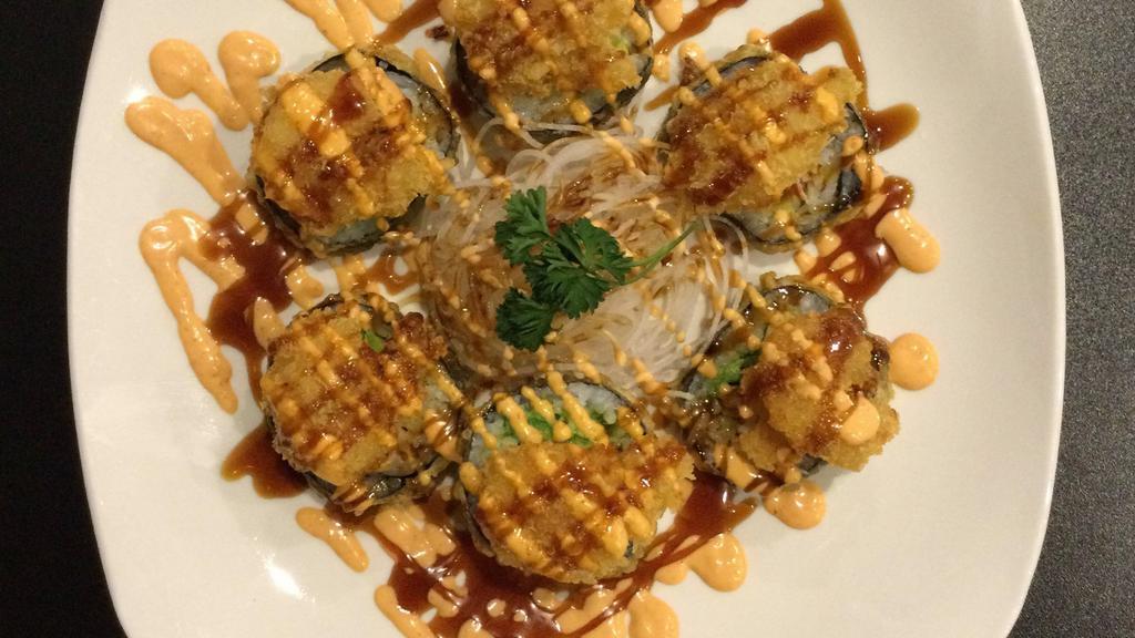 Andy Roll · Crab meat, avocado top with fried shrimp and spicy mayo sauce, eel sauce