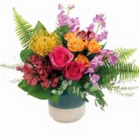Hanna  · Share this sweet arrangement for any occasion! The Pincushion proteas bring that uniqueness ...