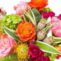 Designers Choice - Deluxe · Let our talented designers create a custom floral arrangement just for you! Each arrangement...