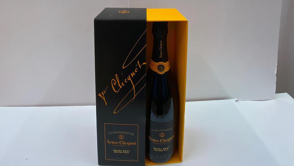 Veuve Clicquot Extra Brut Extra Old | 750 Ml, 12% Abv · 