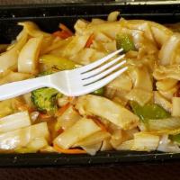 抄 河 粉 / Chow Fun Noodle · Wide, thick rice noodle stir-fried. Choose Your Favorite Main Ingredient.