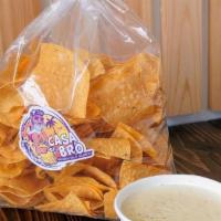 Large Chips And Queso (Feeds 4-6) · 