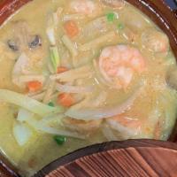 Curry Clay Pot (Yellow Curry) · Spicy. Your choice of protein is simmered with bamboo strips, mushrooms, onions and carrots ...