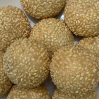 Sesame Balls (10) · Traditional sweet sesame balls
