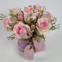 Eye Candy · Beautiful and delicate, perfect for the great gift with 7 Roses of choice (Pink or Red)