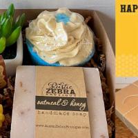 Happy Bee-Day Gift Box · PACKAGE DETAILS
My gift boxes make the perfect gift! Each Kraft gift box has a lid and measu...