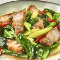 Ka-Na Moo Krob · Stir-fried Chinese broccoli and crisp pork belly.