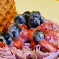 Berry Fairy · Taro ice cream, strawberries, blueberries, waffle chip, condensed milk.