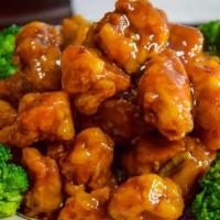 General Tso'S Chicken (Qt.) · Quart Size. Top menu item. Spicy. Deep-fried cubes of breaded chicken breast stir-fried in G...
