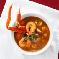 Caldo 7 Mares / Seafood Soup · Combination of shrimp, octopus, fish, mussels, clams, crab legs and vegetables