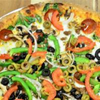 Il Vegetariano · Spinach, Tomato, Mushroom, Onion, Green Peppers, Black Olives, Green Olives.