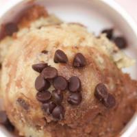 Brookie Full Pint · Our classic chocolate chip swirled with chocolate brownie batter. Cookie dough served in bul...