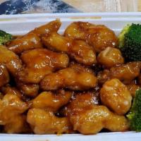 General Tso'S · Spicy. Lightly crispy honey glazed chicken with spicy sweet soy ginger sauce.
