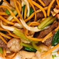 House Lo Mein · Contains beef, chicken, and shrimp.
